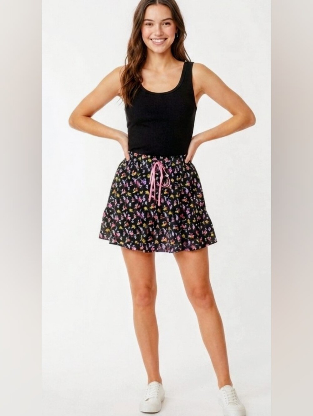Unique Vintage Black Ditsy Floral Skort Small S. NWT